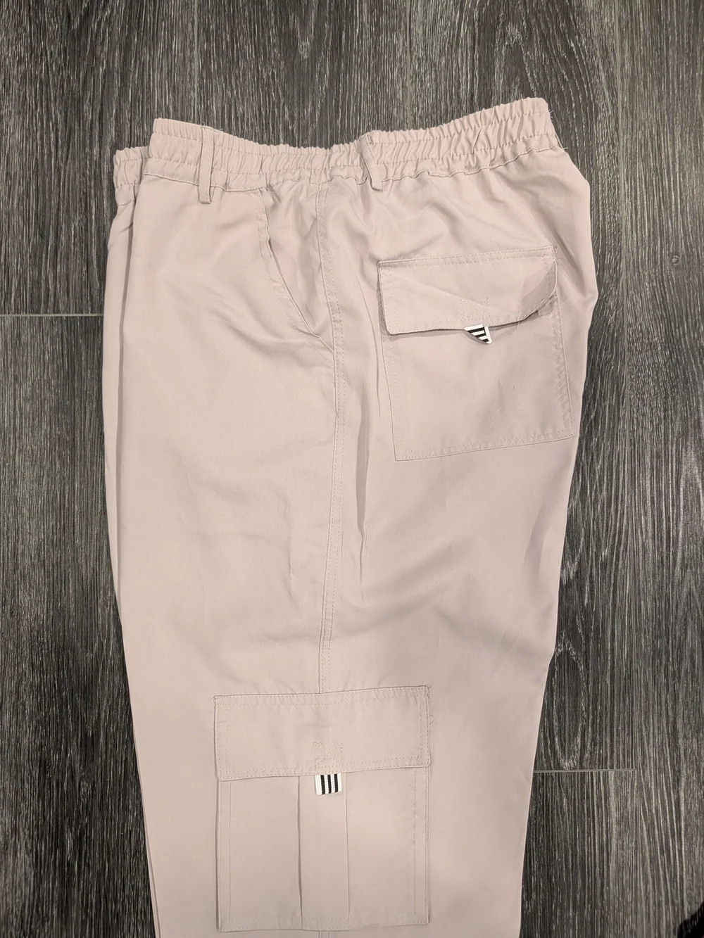 Men's Light Beige Cargo Pants - Casual Utility Style